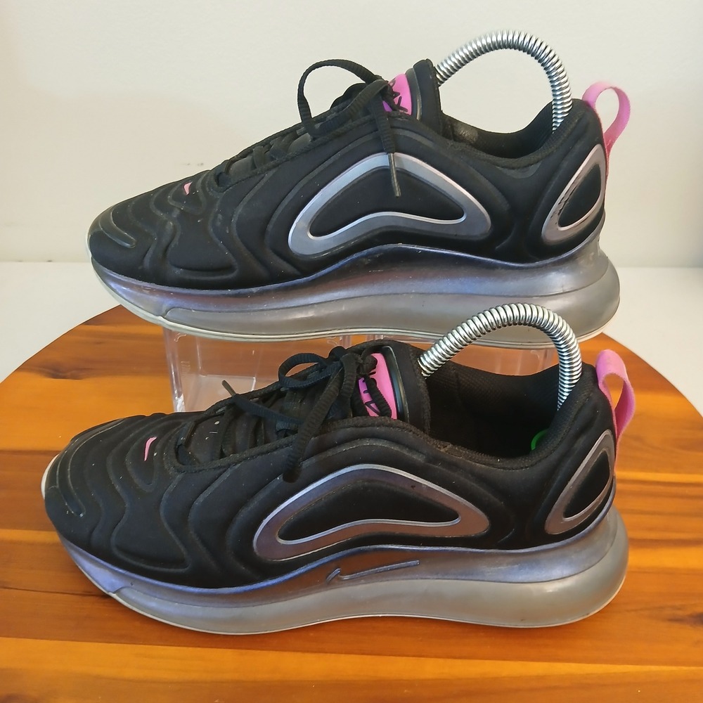Nike Air Max 720 SE Womens Size 8 Black Pink Running Shoes Sneakers CD2047-001